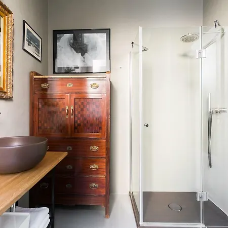 Apartman Via Goffredo Mameli By Onefinestay *